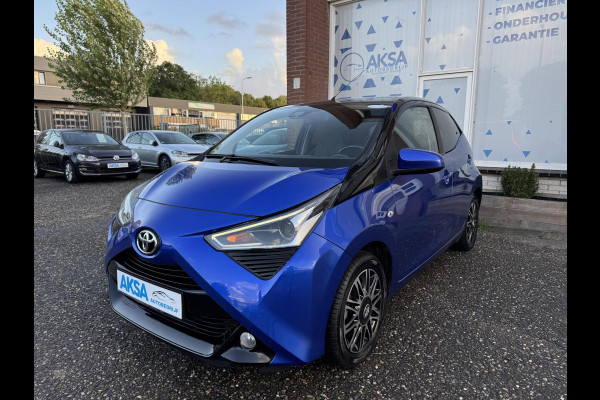 Toyota Aygo 1.0 VVT-i 72pk x-clusiv Automaat Keyless Camera Apple Carplay Toyota Aygo 1.0 VVT-i 72pk x-clusiv Automaat Keyless Camera Apple Carplay