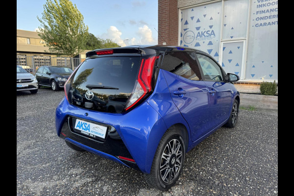 Toyota Aygo 1.0 VVT-i 72pk x-clusiv Automaat Keyless Camera Apple Carplay Toyota Aygo 1.0 VVT-i 72pk x-clusiv Automaat Keyless Camera Apple Carplay