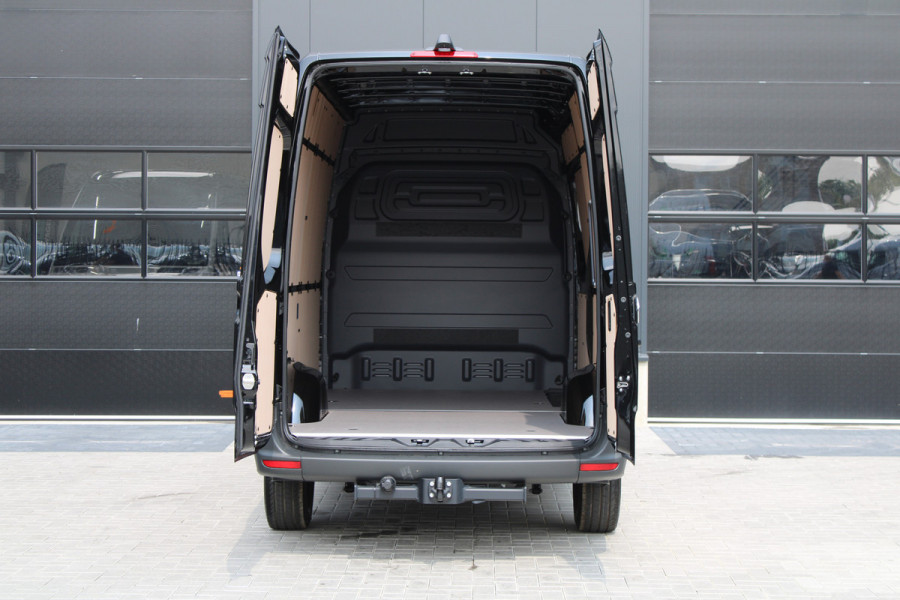 Mercedes-Benz Sprinter 317CDI L2H2 Pro - Mbux 10 - 3.5t Trekhaak - Betimmering - Camera - Carplay - Bind spot - Cruise - Smartphone integratie - Rijkla Mercedes-Benz Sprinter 317CDI L2H2 Pro - Mbux 10 - 3.5t Trekhaak - Betimmering - Camera - Carplay - Bind spot - Cruise - Smartphone integratie - Rijkla