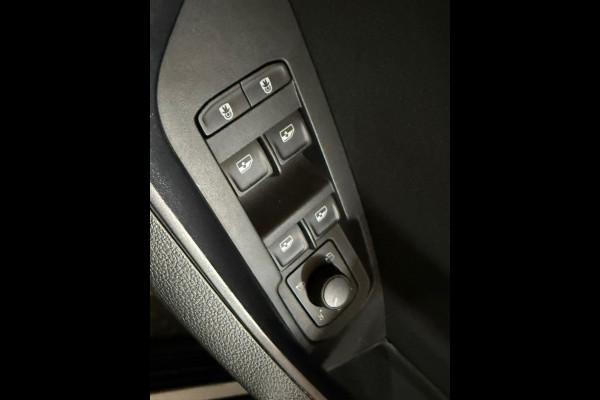 Škoda Kodiaq 1.5 TSI Laurin & Klement Business Edition Plus 7p. | Pano | Navi | LED