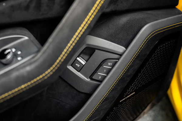 Lamborghini Urus 4.0 V8 Performante Capristo | Mansory Lamborghini Urus 4.0 V8 Performante Capristo | Mansory