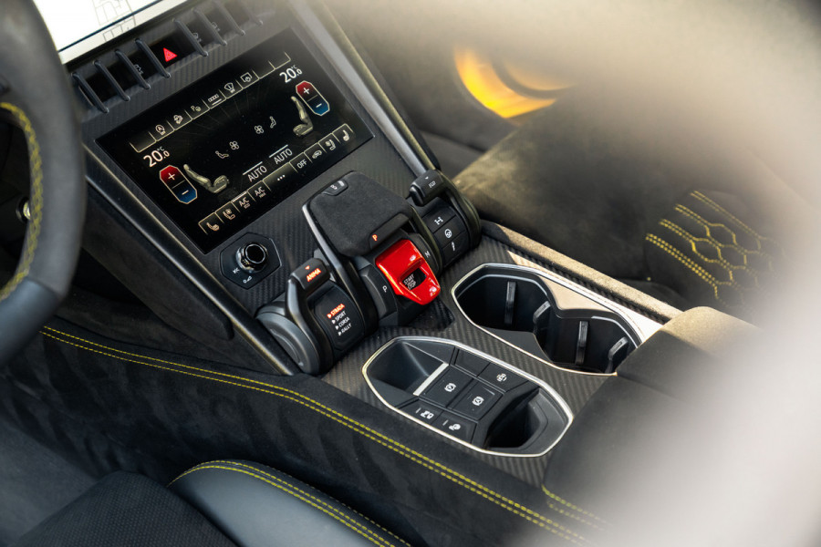 Lamborghini Urus 4.0 V8 Performante Capristo | Mansory Lamborghini Urus 4.0 V8 Performante Capristo | Mansory