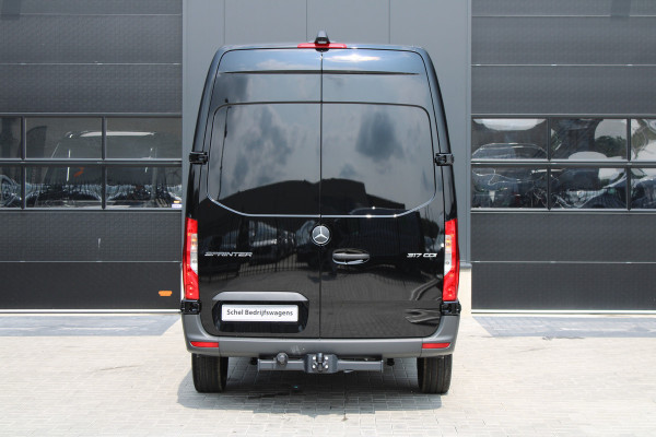 Mercedes-Benz Sprinter 317CDI L2H2 Pro - Mbux 10 - 3.5t Trekhaak - Betimmering - Camera - Carplay - Bind spot - Cruise - Smartphone integratie - Rijkla