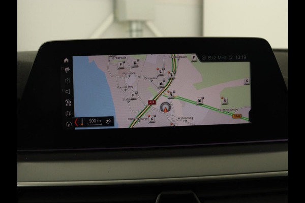 BMW 5 Serie 530e iPerformance High Executive | Panoramadak | Automaat | Carplay | Navigatie | Leder | Stoelverwarming | Stoelventilatie | Sfeerverlichting | LED | PHEV | LMV 17 inch | Camera | Adaptive cruise |
