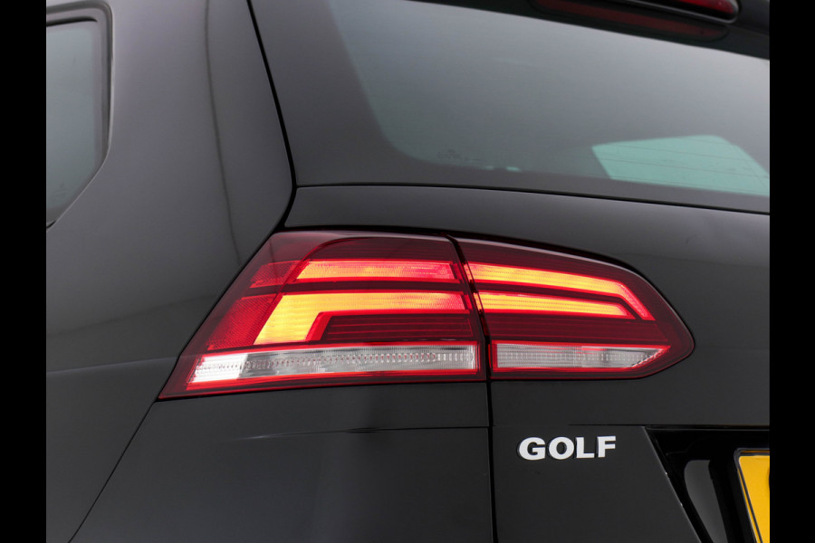 Volkswagen GOLF Variant 1.6 TDI Comfortline Executive-Pack (INCL-BTW)  NAVI-FULLMAP | ADAPTIVE-CRUISE | ECC | PDC| CRUISE | DAB | PARKPILOT | DAB | PRIVACY-GLASS | TOWBAR | 16"ALU*