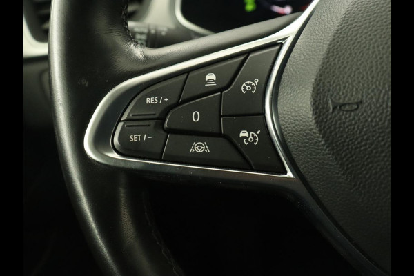 Renault Captur 1.6 E-Tech Hybrid 145 Intens | Automaat | Carplay | PHEV | Half leder | Adaptive cruise | Climate controle | DAB | Getint glas | LED