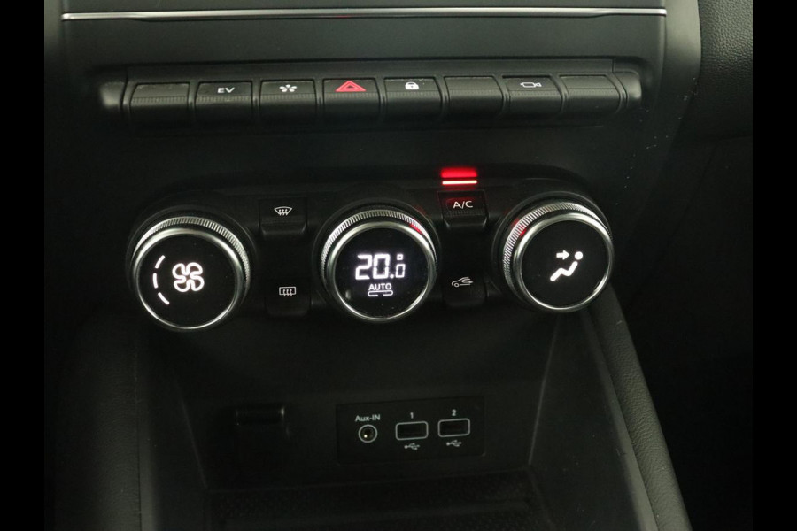 Renault Captur 1.6 E-Tech Hybrid 145 Intens | Automaat | Carplay | PHEV | Half leder | Adaptive cruise | Climate controle | DAB | Getint glas | LED