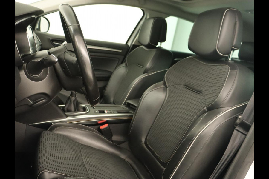 Renault MEGANE Estate 1.6 dCi Bose | Panoramadak | 1e eigenaar | Half leder | Navigatie | DAB+ | PDC | Camera | Massage | Keyless | sfeerverlichitng | Carplay | Bose audio