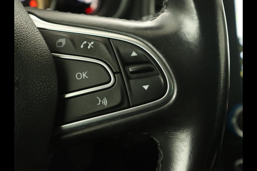 Renault MEGANE Estate 1.6 dCi Bose | Panoramadak | 1e eigenaar | Half leder | Navigatie | DAB+ | PDC | Camera | Massage | Keyless | sfeerverlichitng | Carplay | Bose audio
