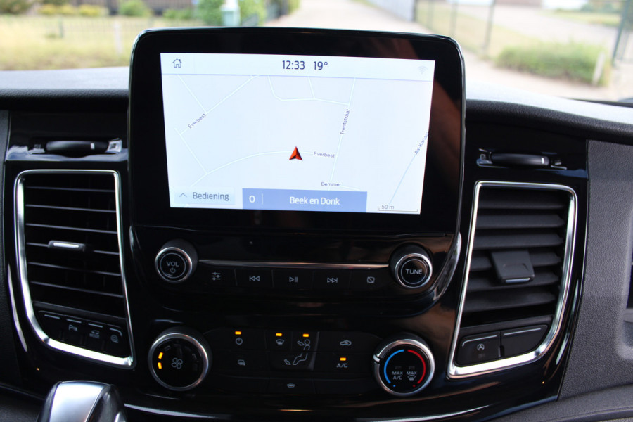 Ford Transit 350 2.0 TDCI 125KW E6 Automaat L3H2 Trend RWD ✓ 3-zits ✓ navigatie / camera ✓ airco