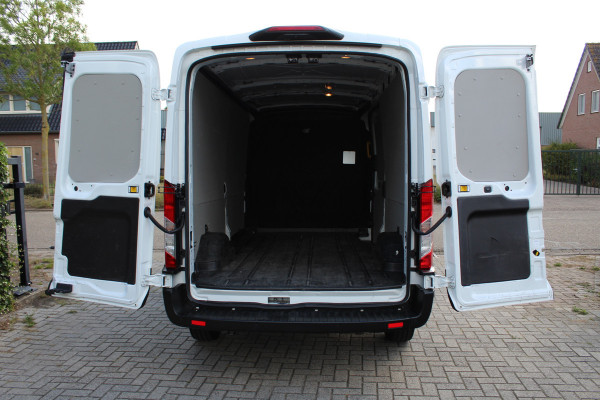 Ford Transit 350 2.0 TDCI 125KW E6 Automaat L3H2 Trend RWD ✓ 3-zits ✓ navigatie / camera ✓ airco