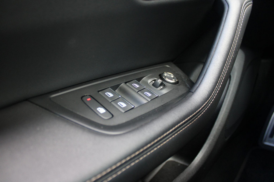 Peugeot 508 1.6 180PK GT AUTOMAAT | PANORAMISCH SCHUIF/ KANTELDAK | FULL LED KOPLAMPEN | 19" AUGUSTA LICHTMETALEN VELGEN | APPLE CARPLAY / ANDROID AUTO | CAMERA VOOR / ACHTER | PARKEERHULP VOOR / ACHTER | DODOHOEK DETECTIE | KEYLESS ENTRY / START | EXTRA GETINTE RUITEN ACHTER | HALF LEDER / ALCANTARA | COMFORT STOELEN | STOELVERWARMING | FOCAL PREMIUM AUDIO | NAVIGATIE | ELEKTRISCH BEDIENBARE ACHTERKLEP | ADAPTIVE CRUISE CONTROL |  8 TRAPS AUTOMAAT MET SCHAKELFLIPPERS | DONKERE HEMELBEKLEDING |