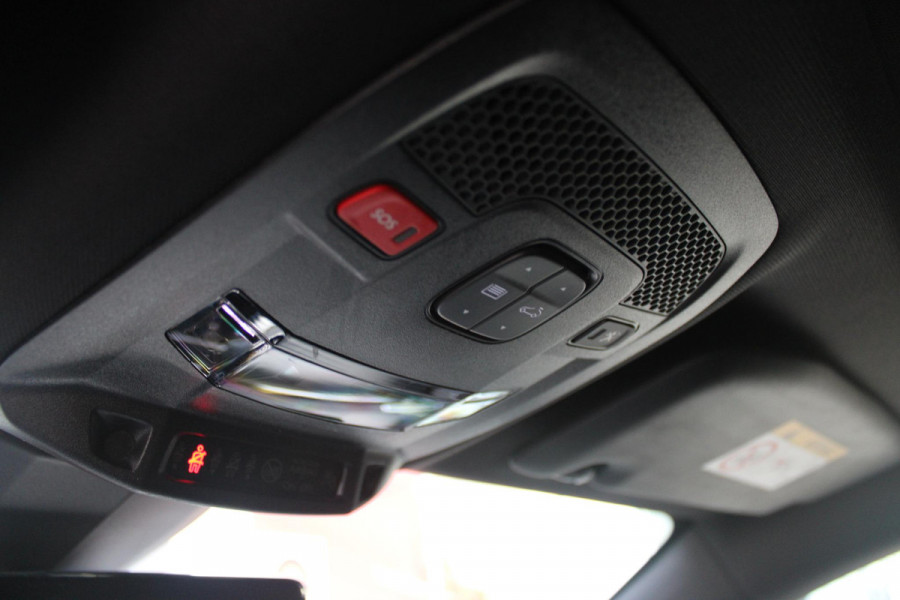 Peugeot 508 1.6 180PK GT AUTOMAAT | PANORAMISCH SCHUIF/ KANTELDAK | FULL LED KOPLAMPEN | 19" AUGUSTA LICHTMETALEN VELGEN | APPLE CARPLAY / ANDROID AUTO | CAMERA VOOR / ACHTER | PARKEERHULP VOOR / ACHTER | DODOHOEK DETECTIE | KEYLESS ENTRY / START | EXTRA GETINTE RUITEN ACHTER | HALF LEDER / ALCANTARA | COMFORT STOELEN | STOELVERWARMING | FOCAL PREMIUM AUDIO | NAVIGATIE | ELEKTRISCH BEDIENBARE ACHTERKLEP | ADAPTIVE CRUISE CONTROL |  8 TRAPS AUTOMAAT MET SCHAKELFLIPPERS | DONKERE HEMELBEKLEDING |
