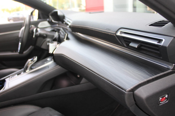 Peugeot 508 1.6 180PK GT AUTOMAAT | PANORAMISCH SCHUIF/ KANTELDAK | FULL LED KOPLAMPEN | 19" AUGUSTA LICHTMETALEN VELGEN | APPLE CARPLAY / ANDROID AUTO | CAMERA VOOR / ACHTER | PARKEERHULP VOOR / ACHTER | DODOHOEK DETECTIE | KEYLESS ENTRY / START | EXTRA GETINTE RUITEN ACHTER | HALF LEDER / ALCANTARA | COMFORT STOELEN | STOELVERWARMING | FOCAL PREMIUM AUDIO | NAVIGATIE | ELEKTRISCH BEDIENBARE ACHTERKLEP | ADAPTIVE CRUISE CONTROL |  8 TRAPS AUTOMAAT MET SCHAKELFLIPPERS | DONKERE HEMELBEKLEDING |