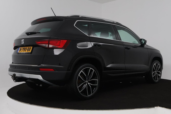 Seat Ateca 1.4 EcoTSI Style (PANORAMADAK, TREKHAAK, ACHTERUITRIJCAMERA, NAVIGATIE, STOELVERWARMING, CRUISE CONTROL)