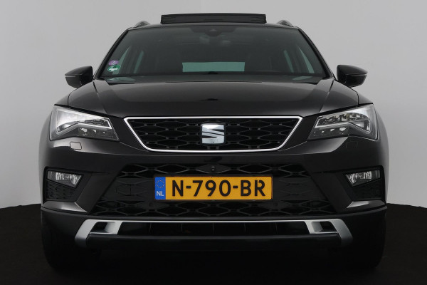 Seat Ateca 1.4 EcoTSI Style (PANORAMADAK, TREKHAAK, ACHTERUITRIJCAMERA, NAVIGATIE, STOELVERWARMING, CRUISE CONTROL)