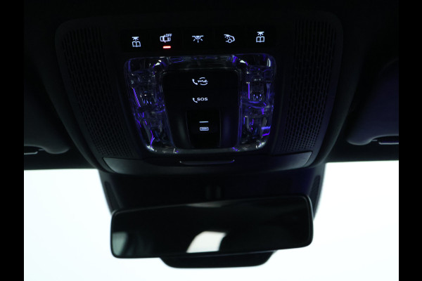 Mercedes-Benz A-Klasse 160 Business Solution AMG Panoramadak | 5 spaaks lichtmetalen velgen | Navigatie | Parking support met camera achter | elect bed. voorstoelen met memory | Inclusief 48 maanden Mercedes-Benz Certified garantie voor Europa.