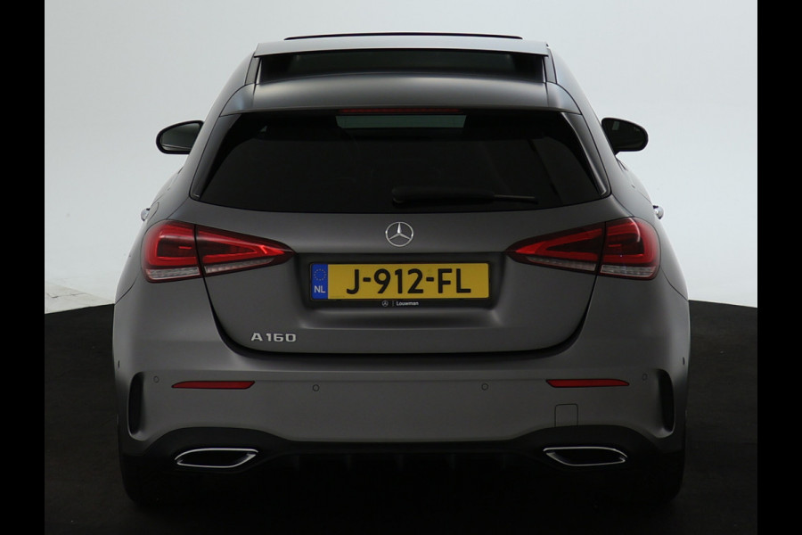 Mercedes-Benz A-Klasse 160 Business Solution AMG Panoramadak | 5 spaaks lichtmetalen velgen | Navigatie | Parking support met camera achter | elect bed. voorstoelen met memory | Inclusief 48 maanden Mercedes-Benz Certified garantie voor Europa.