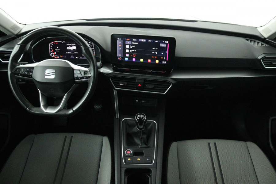 Seat Leon Sportstourer 1.0 TSI Style Business Intense (ACHTERUITRIJCAMERA, DIGITALE COCKPIT, PARKEERSENSOREN, CRUISE ADAPTIEF)