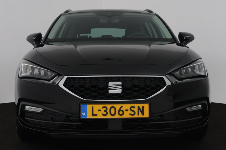 Seat Leon Sportstourer 1.0 TSI Style Business Intense (ACHTERUITRIJCAMERA, DIGITALE COCKPIT, PARKEERSENSOREN, CRUISE ADAPTIEF)
