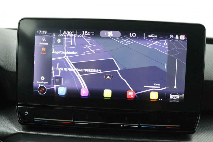 Seat Leon Sportstourer 1.0 TSI Style Business Intense (ACHTERUITRIJCAMERA, DIGITALE COCKPIT, PARKEERSENSOREN, CRUISE ADAPTIEF)