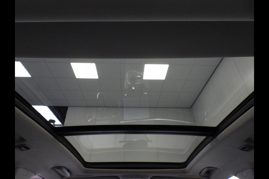 Lynk & Co 01 1.5 PHEV BlackLine NAVI/360CAM/SCHUIFDAK/LED/20"LMV!