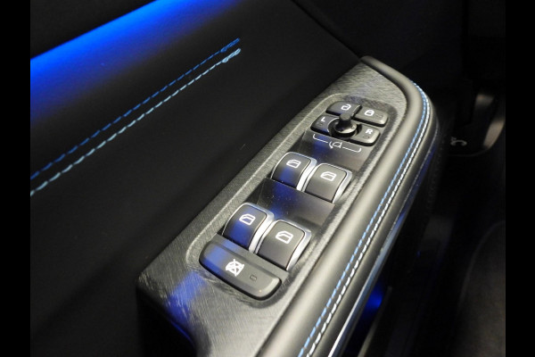 Lynk & Co 01 1.5 PHEV BlackLine NAVI/360CAM/SCHUIFDAK/LED/20"LMV!