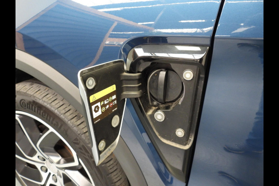 Lynk & Co 01 1.5 PHEV BlackLine NAVI/360CAM/SCHUIFDAK/LED/20"LMV!