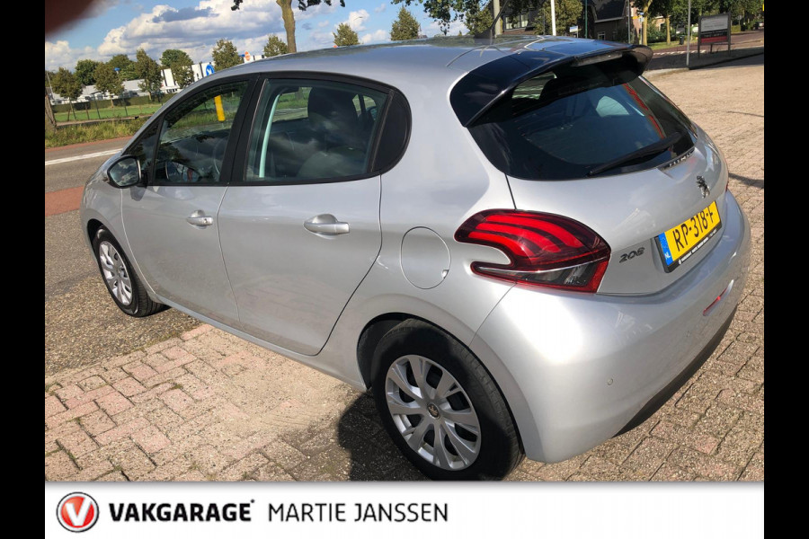 Peugeot 208 1.2 PureTech Blue Lion