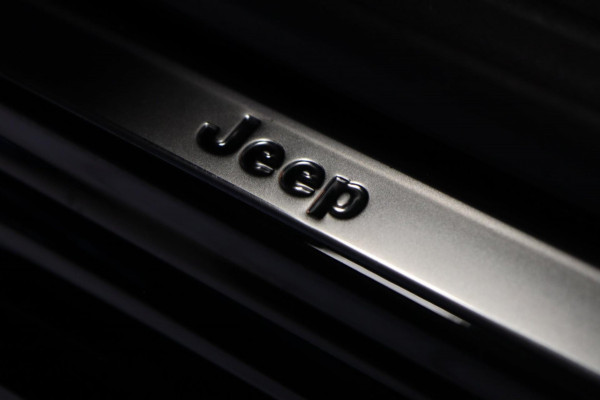 Jeep Compass 4xe Plug-in Hybrid Electric S / PANODAK / MEMORY / KEYLESS / 360 / CARPLAY