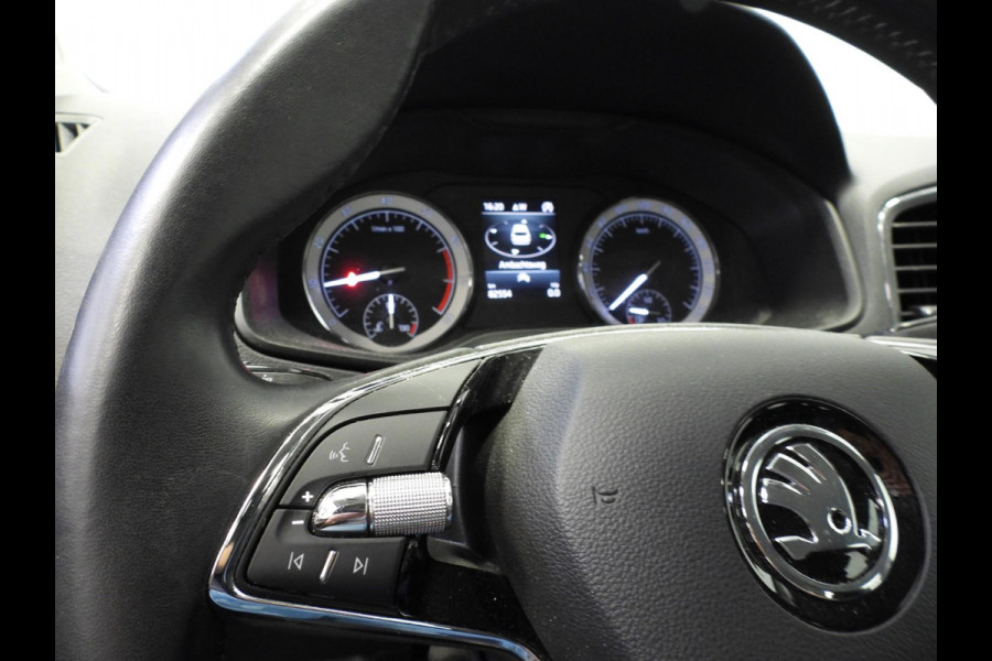 Škoda Karoq 1.0 TSI Business Edition NAVI/CLIMA/TREKH./PDC/16"LMV!