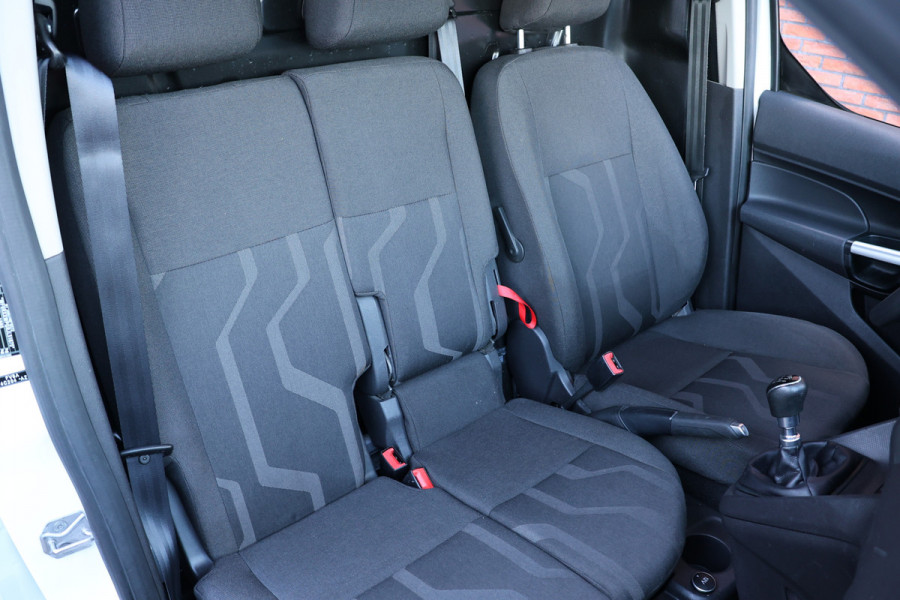 Ford Transit Connect 1.0 Ecoboost 100 PK | BTW / BPM Vrij | Marge | 3-Zitter | Airco | PDC | Bluetooth | Trekhaak | Schuifdeur | Inrichting | 6 Versnellingen | Nieuwe APK | Onderhoudsbeurt