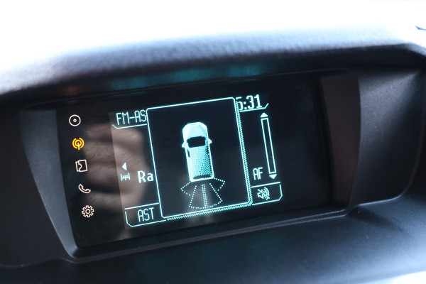 Ford Transit Connect 1.0 Ecoboost 100 PK | BTW / BPM Vrij | Marge | 3-Zitter | Airco | PDC | Bluetooth | Trekhaak | Schuifdeur | Inrichting | 6 Versnellingen | Nieuwe APK | Onderhoudsbeurt
