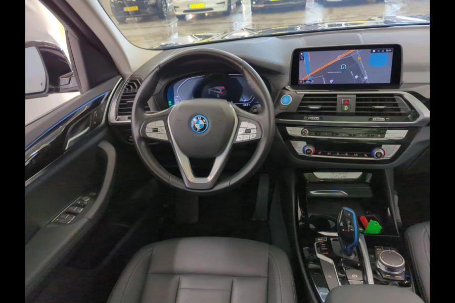BMW iX3 Executive 80 kWh NL-AUTO | SOH 98%