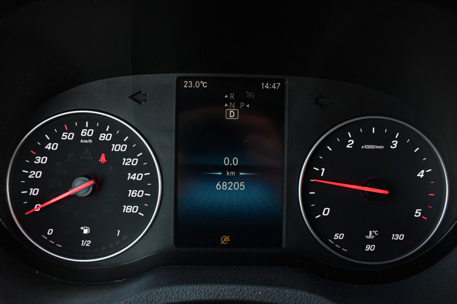 Mercedes-Benz Sprinter 317 1.9 CDI L2H2 RWD PB Edition Camera, Trekhaak, Cruise, Carplay, LED, 170PK, Automaat, Multimedia, Stoelverwarming, UNIEK!