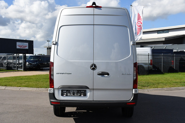 Mercedes-Benz Sprinter 317 1.9 CDI L2H2 RWD PB Edition Camera, Trekhaak, Cruise, Carplay, LED, 170PK, Automaat, Multimedia, Stoelverwarming, UNIEK!