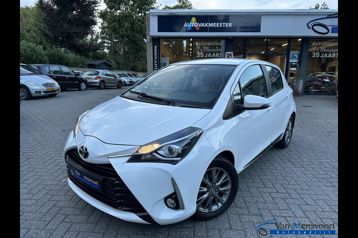 Toyota Yaris 1.5 VVT-i 112PK 5drs Aspiration 1eEig|79dKM|Standkachel|Navi|Camera