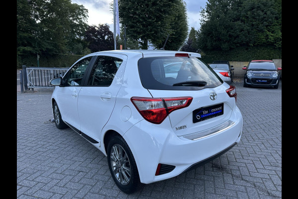 Toyota Yaris 1.5 VVT-i 112PK 5drs Aspiration 1eEig|79dKM|Standkachel|Navi|Camera Toyota Yaris 1.5 VVT-i 112PK 5drs Aspiration 1eEig|79dKM|Standkachel|Navi|Camera