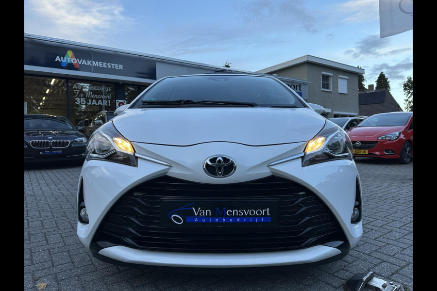 Toyota Yaris 1.5 VVT-i 112PK 5drs Aspiration 1eEig|79dKM|Standkachel|Navi|Camera Toyota Yaris 1.5 VVT-i 112PK 5drs Aspiration 1eEig|79dKM|Standkachel|Navi|Camera