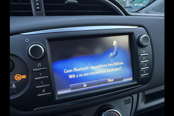 Toyota Yaris 1.5 VVT-i 112PK 5drs Aspiration 1eEig|79dKM|Standkachel|Navi|Camera Toyota Yaris 1.5 VVT-i 112PK 5drs Aspiration 1eEig|79dKM|Standkachel|Navi|Camera