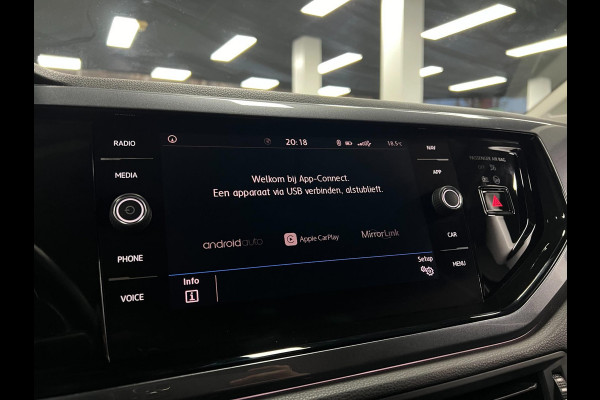 Volkswagen Polo 1.0 TSI Highline | Carplay | PDC | Clima |
