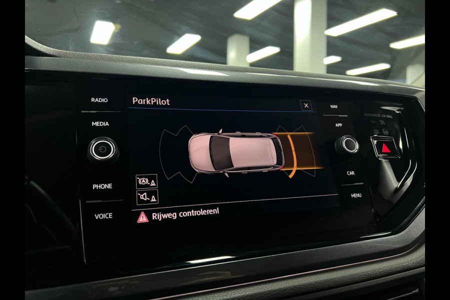 Volkswagen Polo 1.0 TSI Highline | Carplay | PDC | Clima |