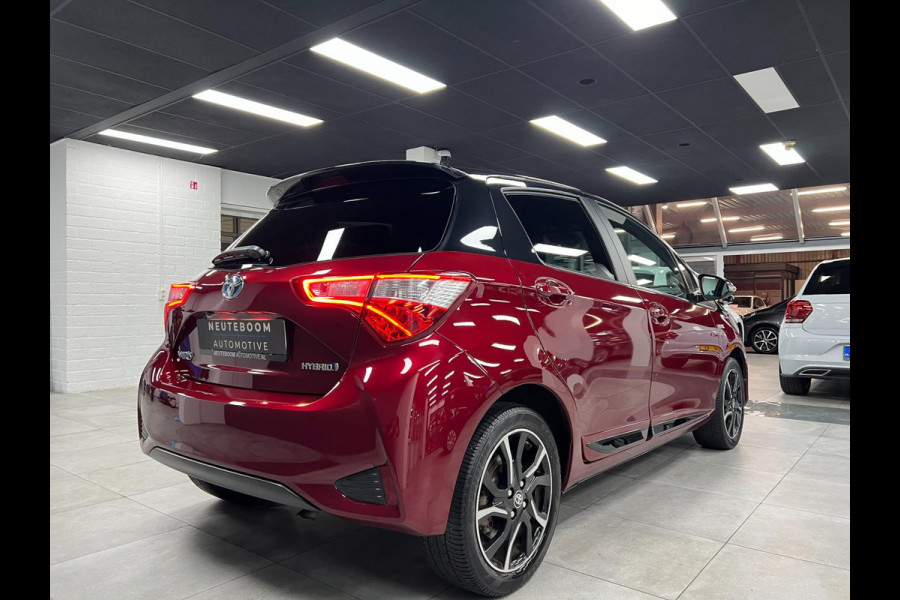 Toyota Yaris 1.5 Hybrid Bi-Tone | Lane | Camera | LED| Clima
