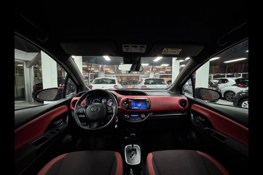 Toyota Yaris 1.5 Hybrid Bi-Tone | Lane | Camera | LED| Clima