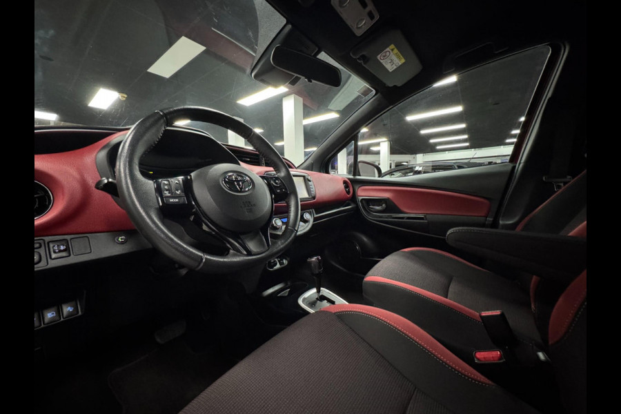 Toyota Yaris 1.5 Hybrid Bi-Tone | Lane | Camera | LED| Clima