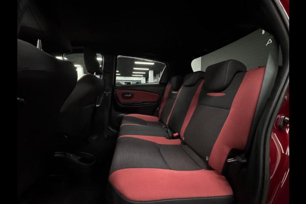 Toyota Yaris 1.5 Hybrid Bi-Tone | Lane | Camera | LED| Clima