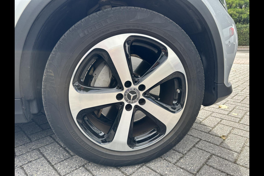 Mercedes-Benz GLC Coupé 250 4MATIC Business Solution AMG Upgrade Edition 1eEig|Dodehoek|Trekhaak|Schfdak