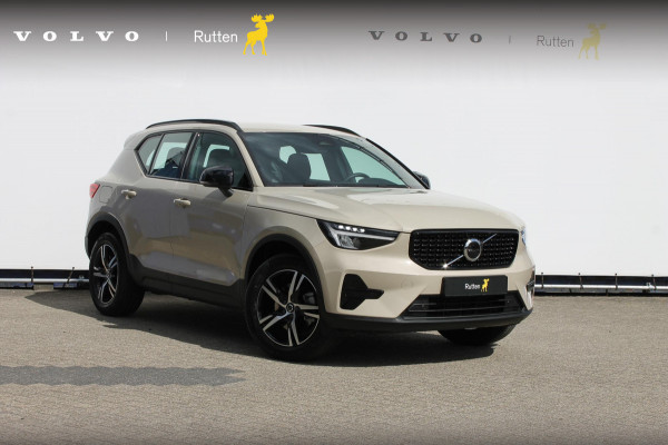 Volvo XC40 B4 211PK automaat Plus Dark Adaptieve Cruise Control / Blis / Google infotainment / Semi elektrisch wegklapbare trekhaak / Verwarmbare voorruit