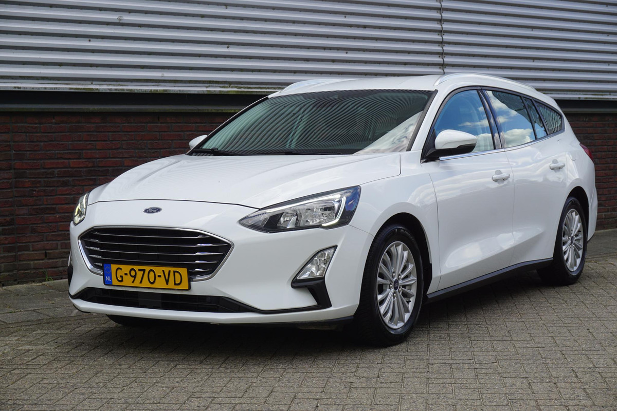Ford FOCUS Wagon 1.0 EcoBoost 125PK Titanium Business/December 2019 /4-Seizoenbanden.