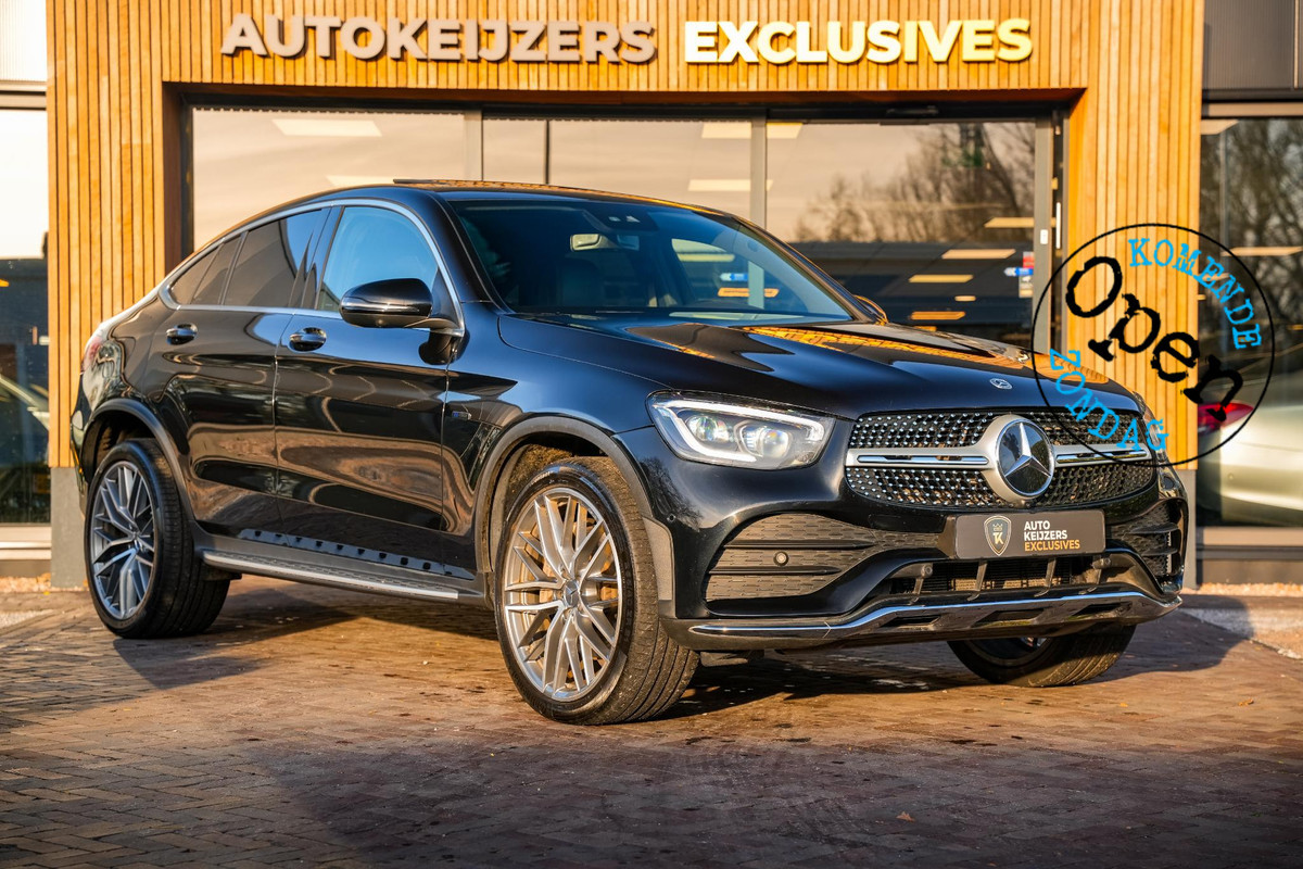 Mercedes-Benz GLC Coupé 300e 4MATIC Business Solution AMG Mercedes-Benz GLC Coupé 300e 4MATIC Business Solution AMG